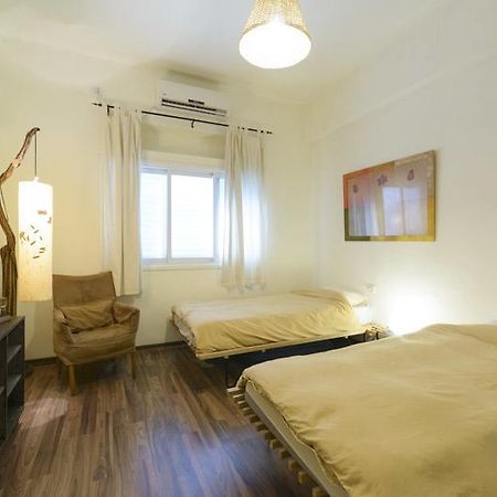 Sirkin/Frishman Apartment Tel Aviv Bagian luar foto