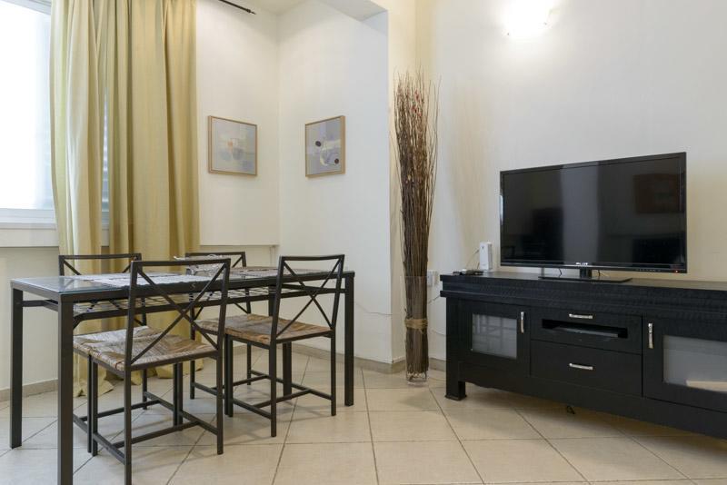 Sirkin/Frishman Apartment Tel Aviv Bagian luar foto