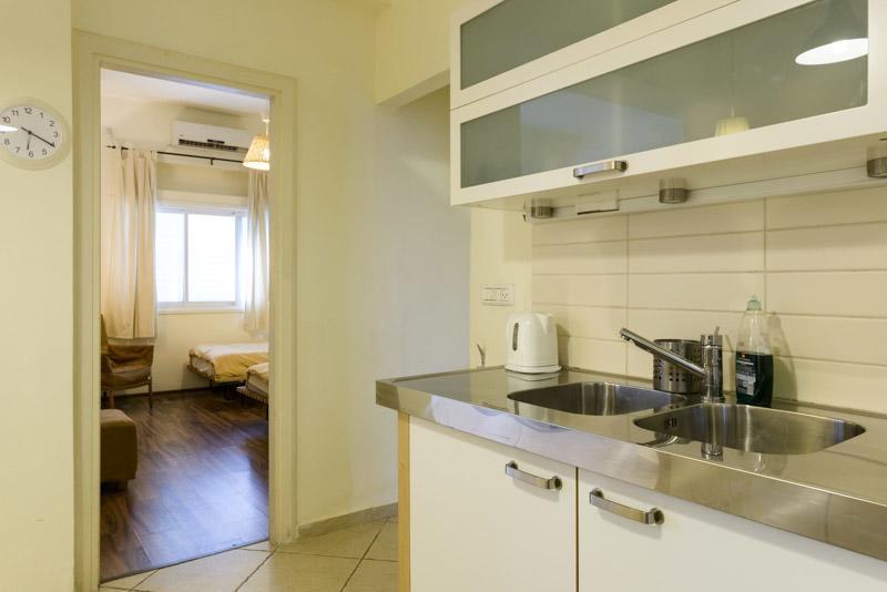 Sirkin/Frishman Apartment Tel Aviv Bagian luar foto