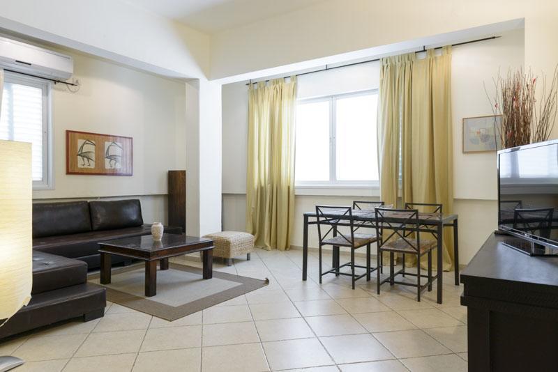 Sirkin/Frishman Apartment Tel Aviv Bagian luar foto